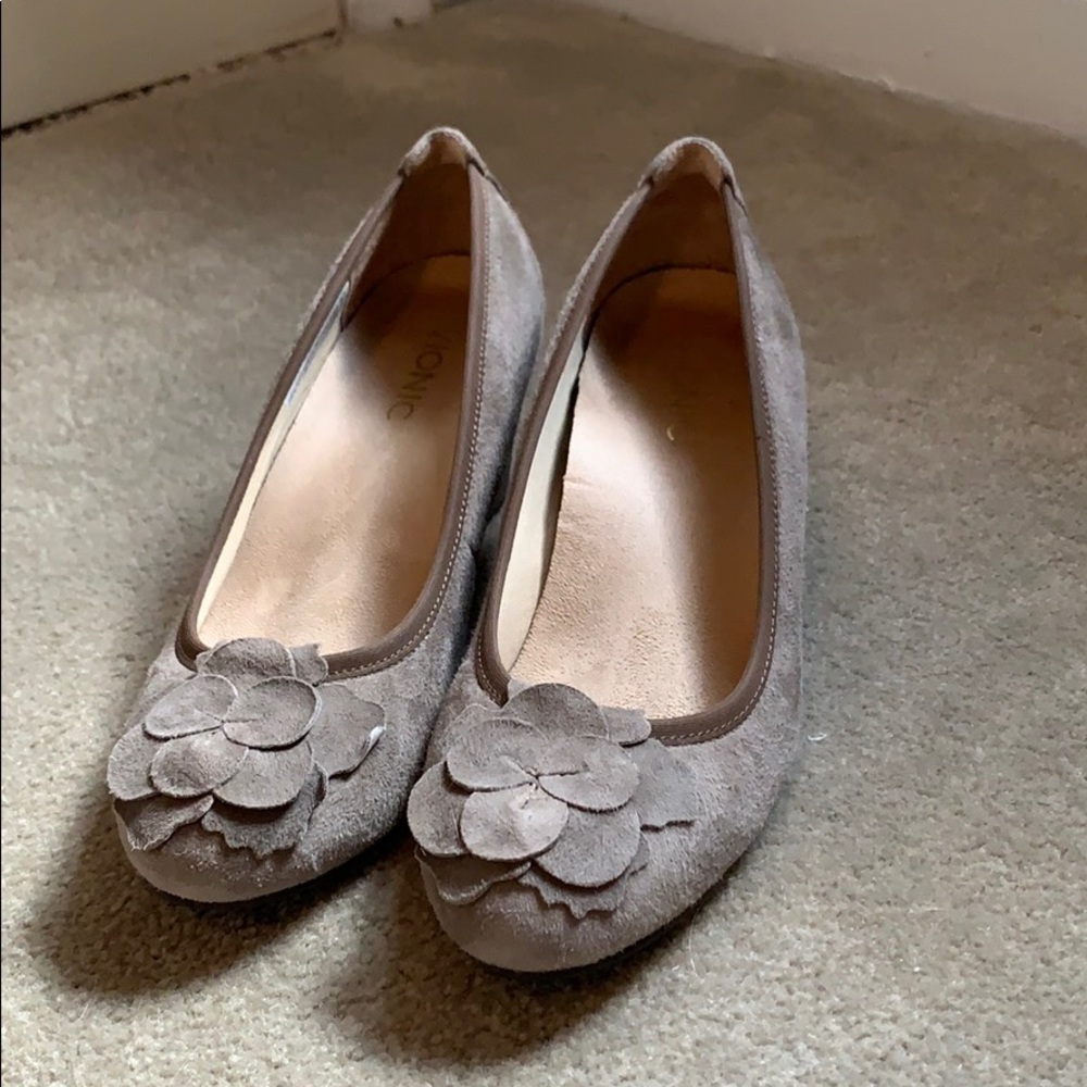Gray heels.